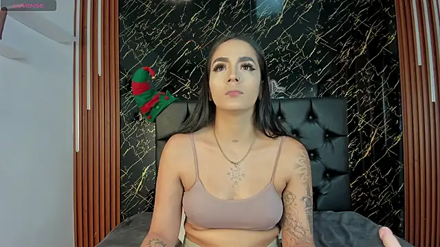 Tamara-evans online show from December 2025 06:59:02 PM