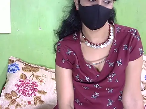 Snapshot of Indian_Horny_Wife chatting on March 2026 06:18:02 AM Indian Horny Wife online show from March 2026 06:18:02 AM