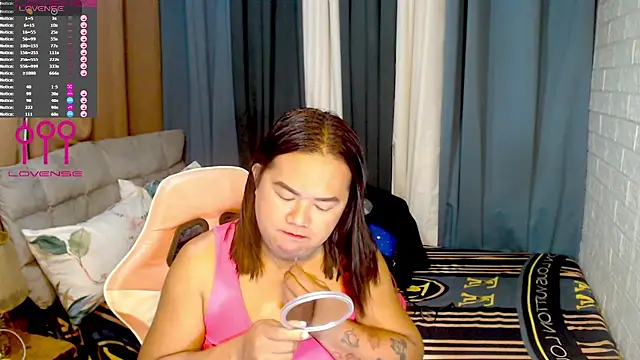 Snapshot of MagnificatMistress chatting on September 2025 09:38:01 PM MagnificatMistress online show from September 2025 09:38:01 PM