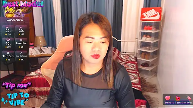 Snapshot of MagnificatMistress chatting on December 2025 08:36:02 PM MagnificatMistress online show from December 2025 08:36:02 PM