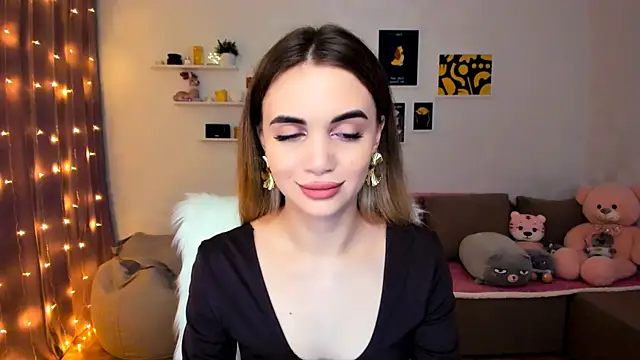 Snapshot of aPieceOfJoy chatting on December 2024 10:35:02 PM aPieceOfJoy online show from December 2024 10:35:02 PM