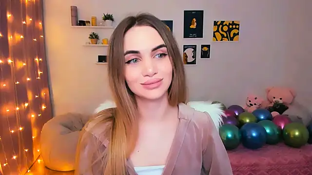 Snapshot of aPieceOfJoy chatting on February 2025 08:53:01 PM aPieceOfJoy online show from February 2025 08:53:01 PM