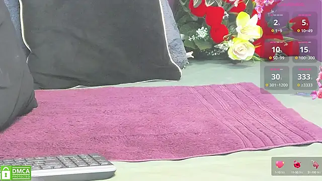 Jayllene online show from December 2024 12:44:02 PM