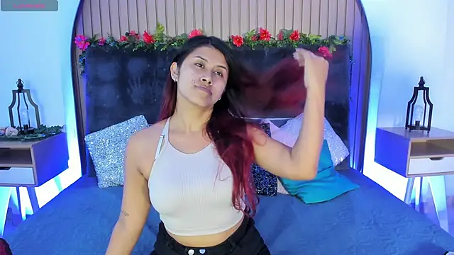 Karlagonzales  online show from September 2025 06:43:02 PM