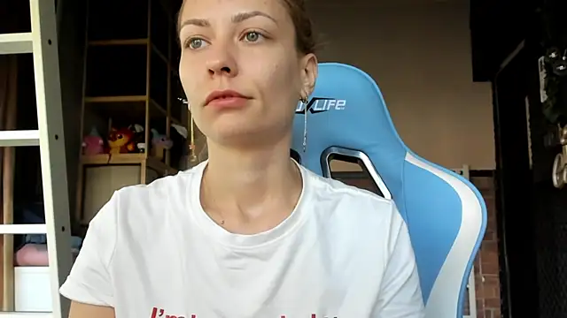 karo123421 online show from October 2025 07:23:01 AM