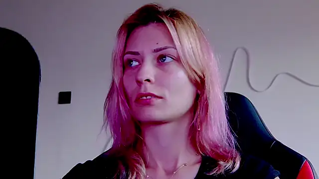 karo123421 online show from November 2025 09:41:02 AM