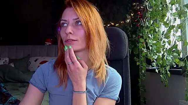 Snapshot of karo123421 chatting on January 2026 09:45:02 AM karo123421 online show from January 2026 09:45:02 AM