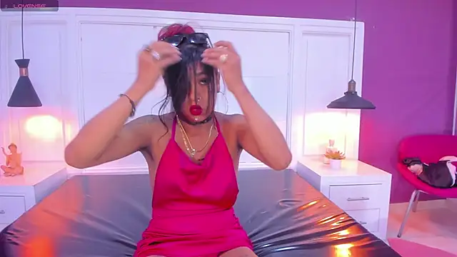 Snapshot of SilvanaCapelli chatting on February 2025 09:39:01 PM SilvanaCapelli online show from February 2025 09:39:01 PM