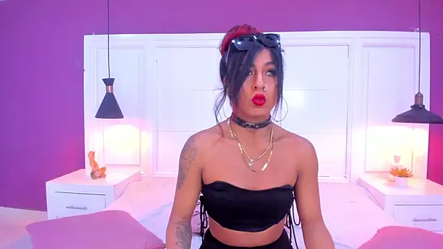 Snapshot of SilvanaCapelli chatting on February 2025 09:48:01 PM SilvanaCapelli online show from February 2025 09:48:01 PM