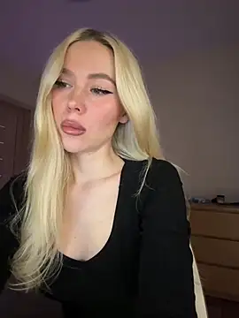 xDinnax online show from February 2026 04:49:02 PM