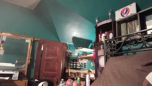 charactrzero online show from November 2025 02:56:02 AM