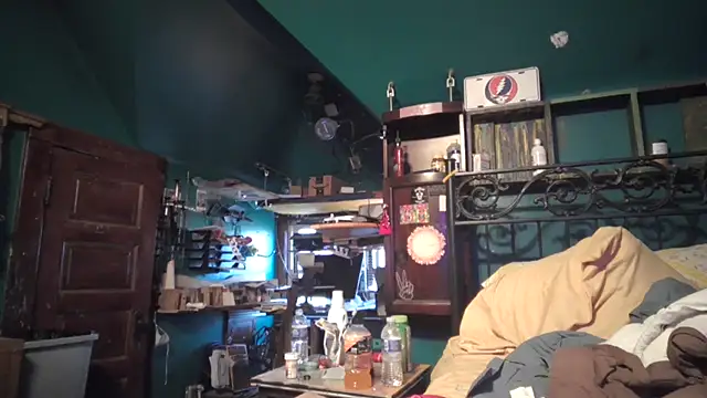 charactrzero online show from March 2026 09:41:01 PM