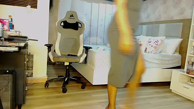 stefializon online show from December 2024 03:27:02 AM