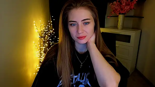 Snapshot of Adelyna_Bird chatting on March 2026 07:23:02 AM Adelyna Bird online show from March 2026 07:23:02 AM