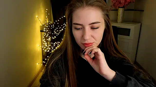 Snapshot of Adelyna_Bird chatting on March 2026 07:23:01 AM Adelyna Bird online show from March 2026 07:23:01 AM