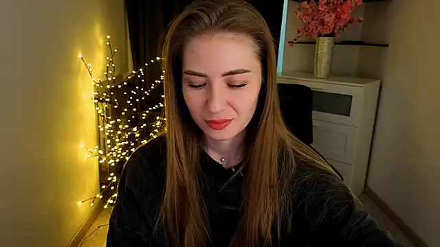 Snapshot of Adelyna_Bird chatting on March 2026 07:47:01 AM Adelyna Bird online show from March 2026 07:47:01 AM