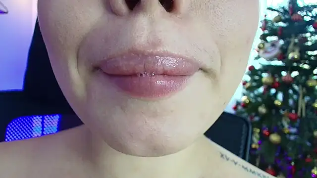 Snapshot of lisbet21x chatting on January 2025 07:12:01 PM lisbet21x online show from January 2025 07:12:01 PM