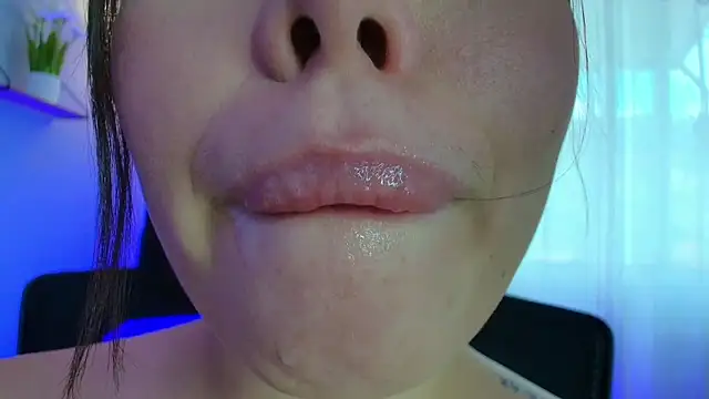 Snapshot of lisbet21x chatting on January 2025 06:45:01 PM lisbet21x online show from January 2025 06:45:01 PM