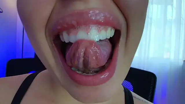 Snapshot of lisbet21x chatting on January 2025 06:56:01 PM lisbet21x online show from January 2025 06:56:01 PM