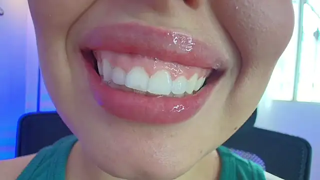 Snapshot of lisbet21x chatting on February 2025 06:56:02 PM lisbet21x online show from February 2025 06:56:02 PM