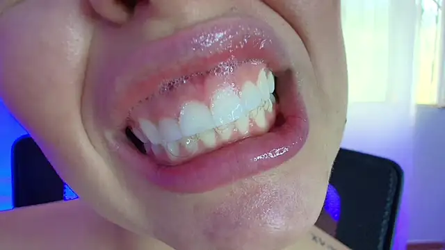 Snapshot of lisbet21x chatting on February 2025 10:14:02 PM lisbet21x online show from February 2025 10:14:02 PM