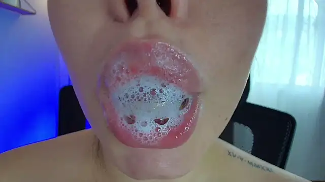 Snapshot of lisbet21x chatting on February 2025 10:03:02 PM lisbet21x online show from February 2025 10:03:02 PM