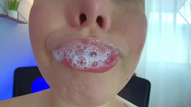 Snapshot of lisbet21x chatting on February 2025 07:15:02 PM lisbet21x online show from February 2025 07:15:02 PM