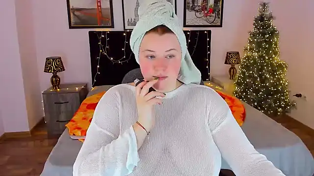 PolinaSalvatore online show from December 2024 12:41:01 PM