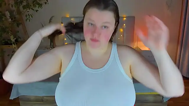 PolinaSalvatore online show from November 2025 03:50:01 PM