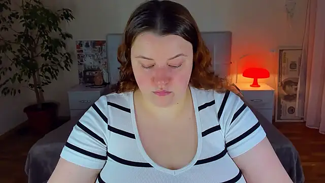 PolinaSalvatore online show from July 2026 05:50:02 PM