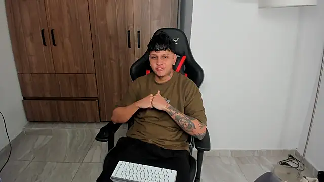 Jake simons online show from October 2025 10:26:01 AM