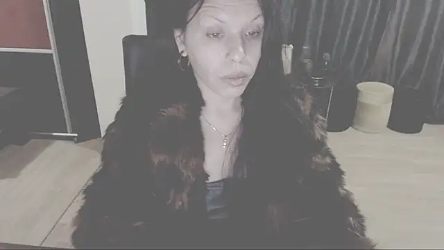 GoldenSasha online show from December 2025 01:22:02 AM