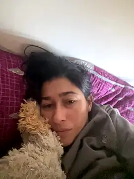 andreaisis2 online show from November 2025 01:13:01 PM