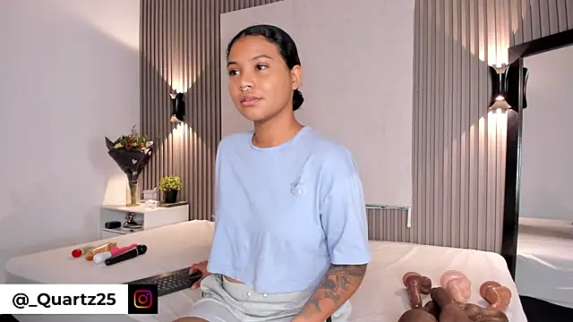 Snapshot of Zafiiraa chatting on November 2025 12:16:02 PM Zafiiraa online show from November 2025 12:16:02 PM