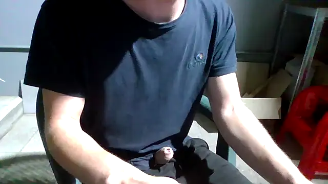 Snapshot of simoninside25 chatting on September 2025 09:25:02 PM simoninside25 online show from September 2025 09:25:02 PM