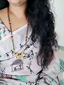 Snapshot of Indian_desi_wife chatting on April 2026 02:33:02 AM Indian desi wife online show from April 2026 02:33:02 AM
