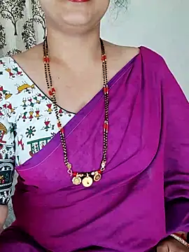 Snapshot of Indian_desi_wife chatting on April 2026 02:17:02 AM Indian desi wife online show from April 2026 02:17:02 AM
