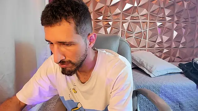 Snapshot of sam_bisex chatting on March 2026 04:26:01 AM sam bisex online show from March 2026 04:26:01 AM