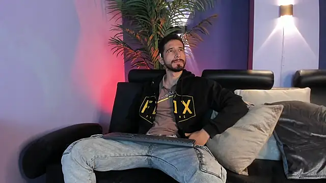 Snapshot of sam_bisex chatting on April 2026 03:06:01 AM sam bisex online show from April 2026 03:06:01 AM