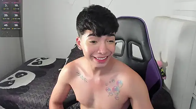 santy7v7 online show from December 2024 01:00:01 PM