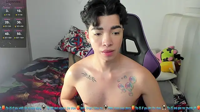 santy7v7 online show from February 2025 01:24:01 PM