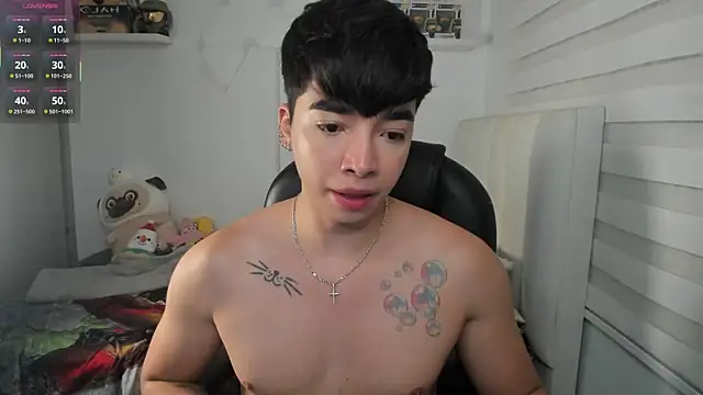 santy7v7 online show from March 2026 01:25:01 PM