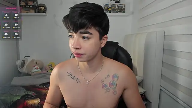 santy7v7 online show from March 2026 01:16:02 PM