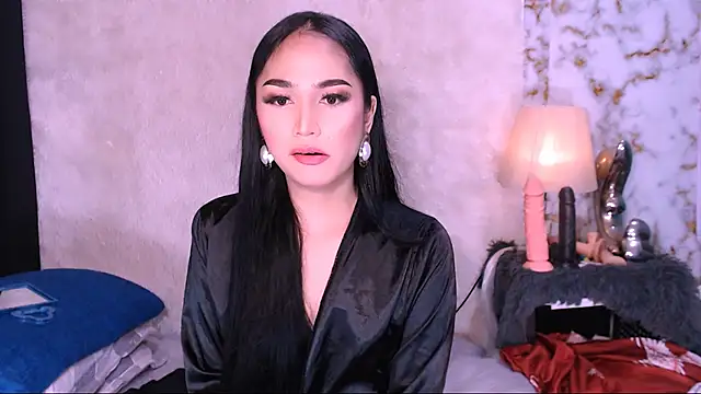 Snapshot of Oriental_Tiara chatting on March 2025 04:24:01 PM Oriental Tiara online show from March 2025 04:24:01 PM