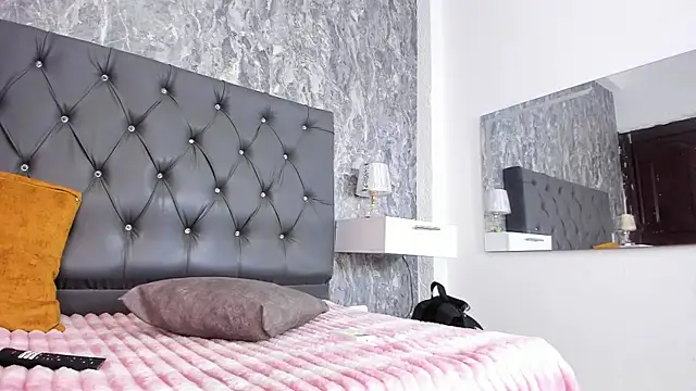 Lia sarahi online show from February 2026 11:38:02 AM