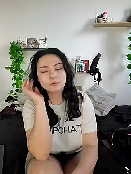 Moxxxie online show from March 2025 06:22:01 AM