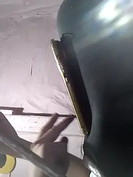 Wero4200 online show from October 2025 07:48:01 AM