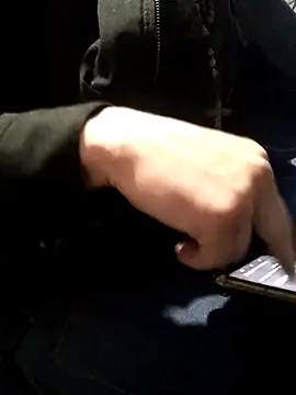 Wero4200 online show from November 2025 03:34:01 PM