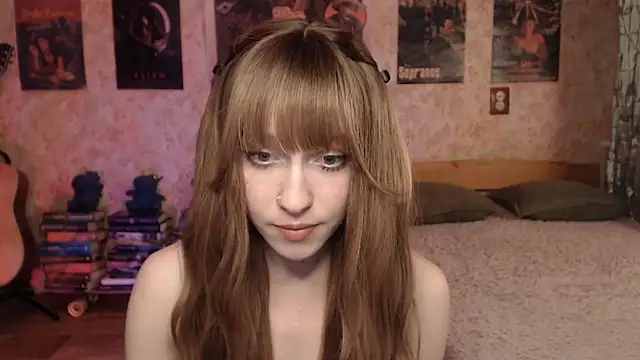 Friendly Ellie online show from April 2026 01:23:01 PM