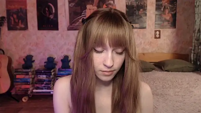 Friendly Ellie online show from April 2026 12:26:02 PM